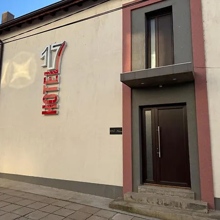 Hotel17 Szálloda *